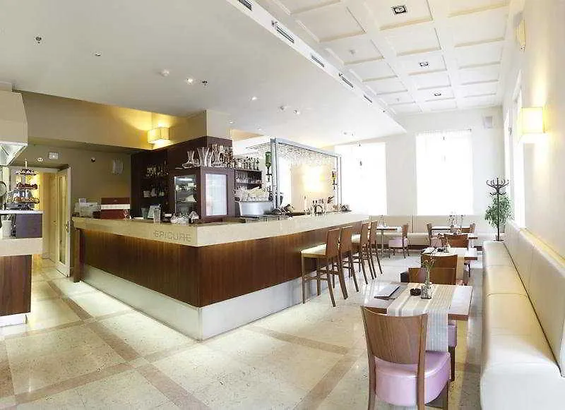 Hotel Maestro By Adrez Praga 4*,  Repubblica Ceca