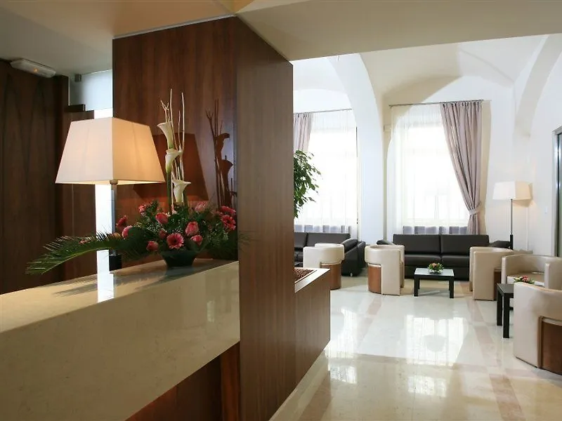 Hotel Maestro By Adrez Praga Repubblica Ceca