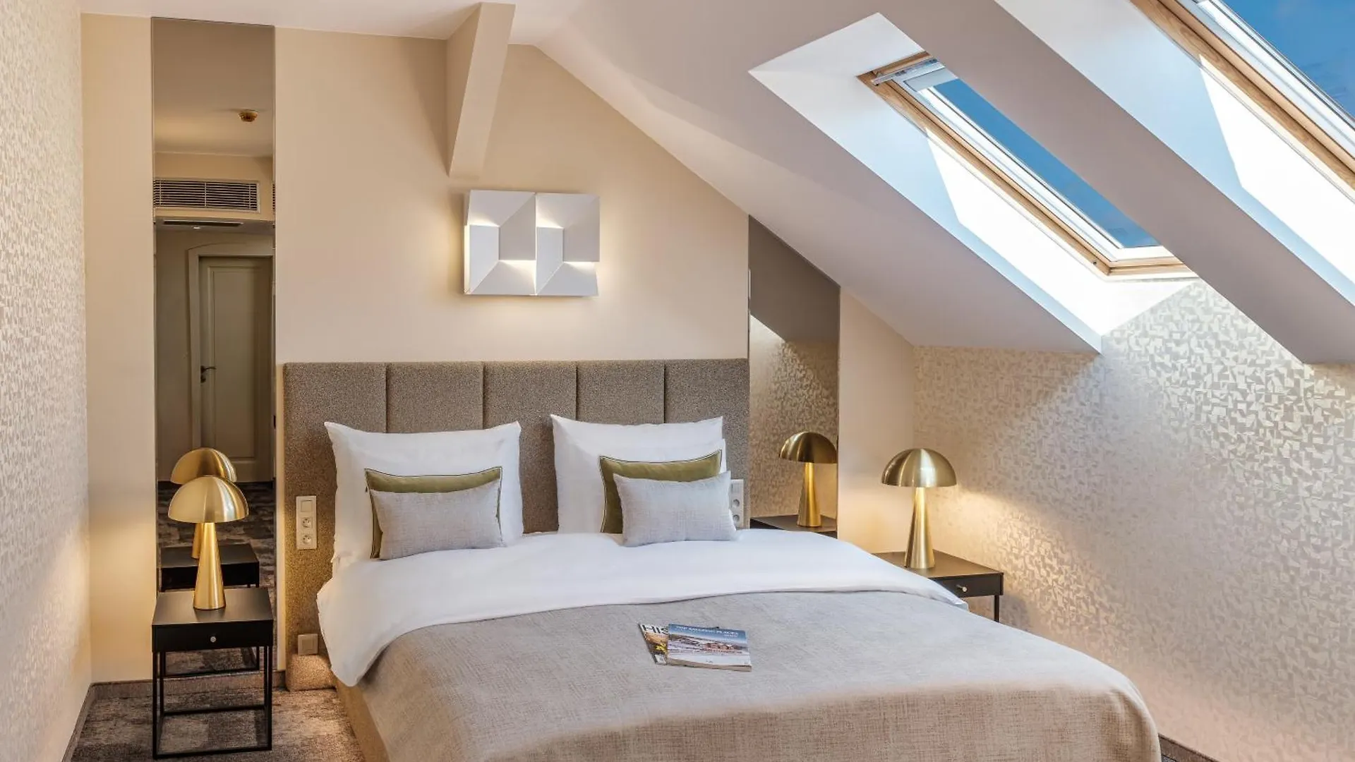 Hotel Maestro By Adrez Prague