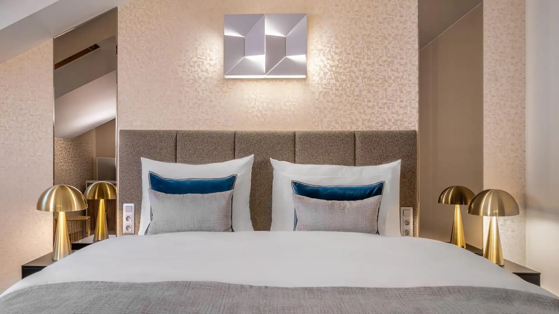 Hotel Maestro By Adrez Prague