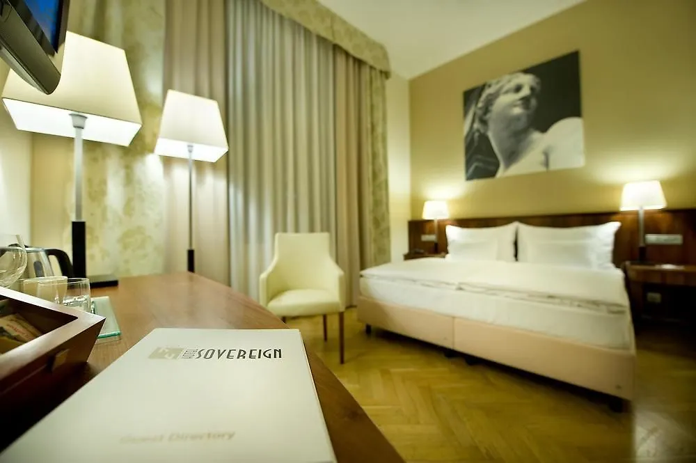 Hotel Maestro By Adrez Prague